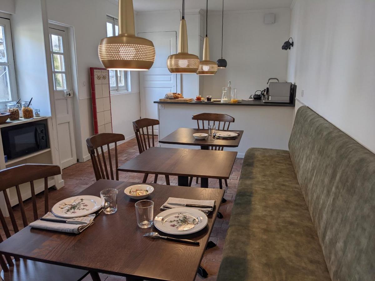 Le 14 Faubourg Bed & Breakfast Бон Екстериор снимка