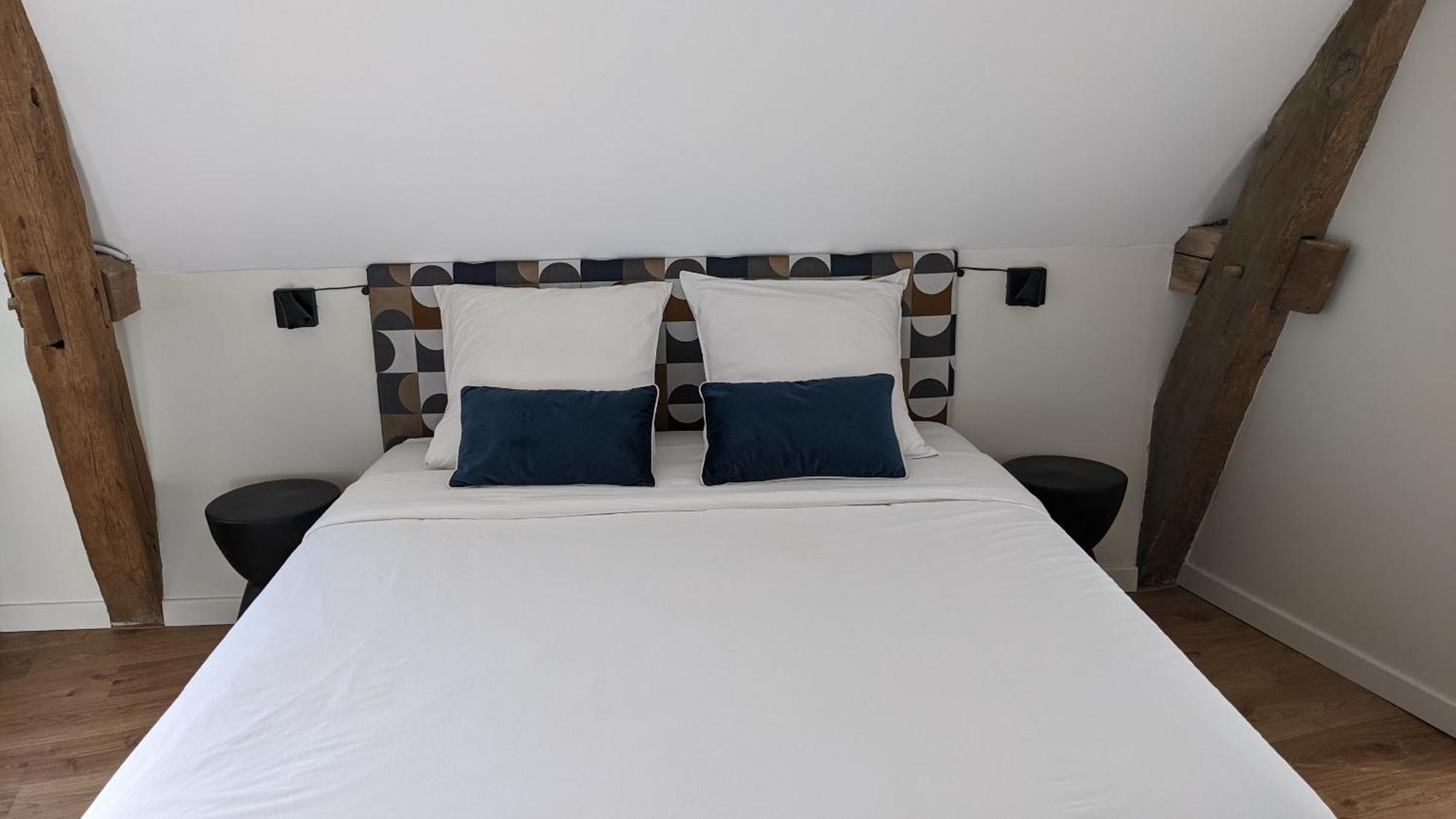 Le 14 Faubourg Bed & Breakfast Бон Стая снимка