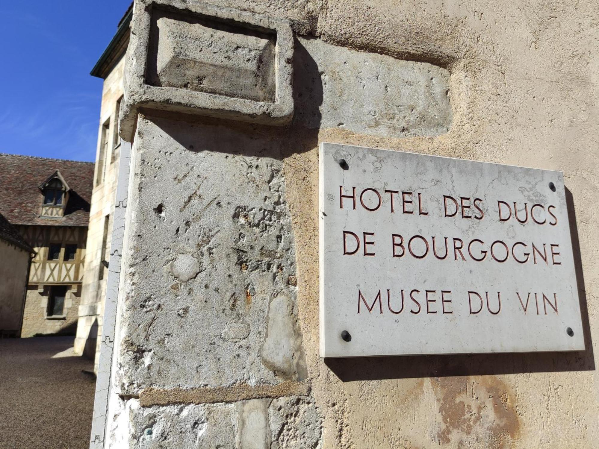 Le 14 Faubourg Bed & Breakfast Бон Екстериор снимка